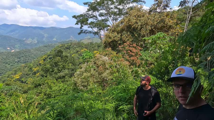 1-Day Trip from Medellín: Paragliding & Swim in Waterfall - Lunch and the drive back to Medellín