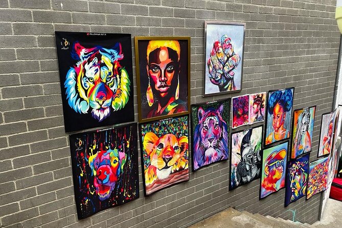 2-Hours Street Art Walking Tour in Medellin Comuna 13 - Street Art With More Than a Photo Stop
