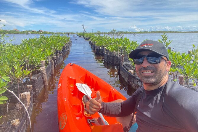 3 day private tour, crystal clear sea and islands near Cartagena - Planting mangroves in San Onofre