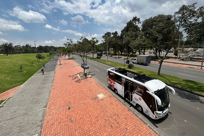 3-in-1 Panoramic Bus with walking tour and experiences - What this $15 Bogotá tour is really designed to do
