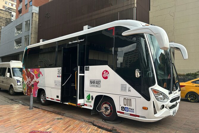 3-in-1 Panoramic Bus with walking tour and experiences - El Campín and the city’s sports side