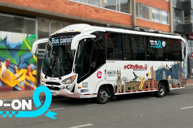 3-in-1 Panoramic city tour with walking tour and experiences - The panoramic ride through Bogotá’s different districts