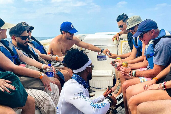 3 Private Islands Experience in Cartagena - Lunch and a slower break at Mambo Beach Club