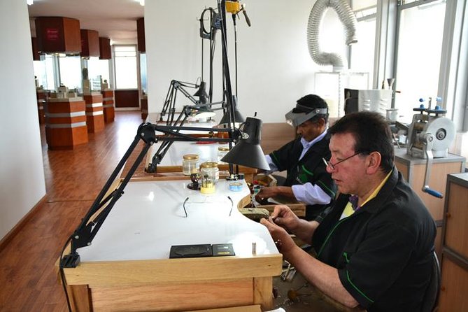 4-hour Comprehensive Private Emerald Tour in Bogota - Is $61 a fair price for four hours?