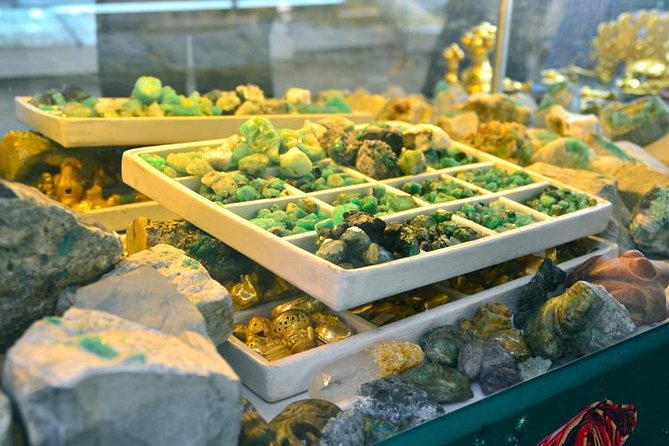4-hour Comprehensive Private Emerald Tour in Bogota - Who will get the most from this tour?