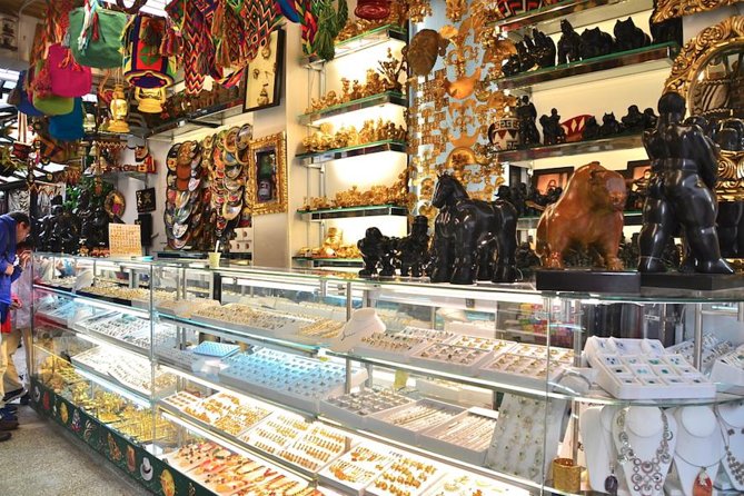 4-hour Comprehensive Private Emerald Tour in Bogota - Inside the 23rd-floor Emerald Museum