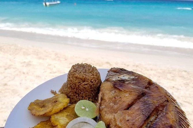 4 Rosario Islands Adventure with entrance to the oceanarium included - Starting at 8:00 a.m. with Bocachica views