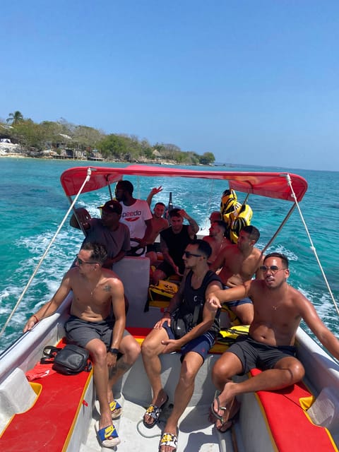 4 VIP Bahaire islands - Snorkeling at the Pablo Escobar plane