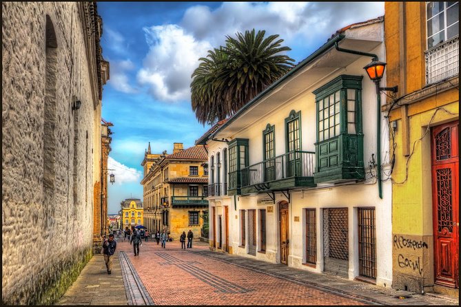 6-hour private city tour of Bogotá - Quevedo’s Fountain and the oldest streets