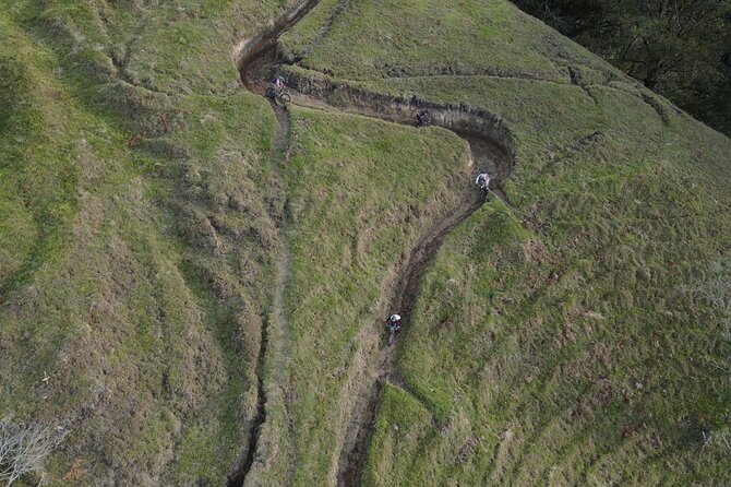 8-Days Private Enduro Mountain Bike Tour in Colombia - Day 7: Pan de Azúcar above Medellín