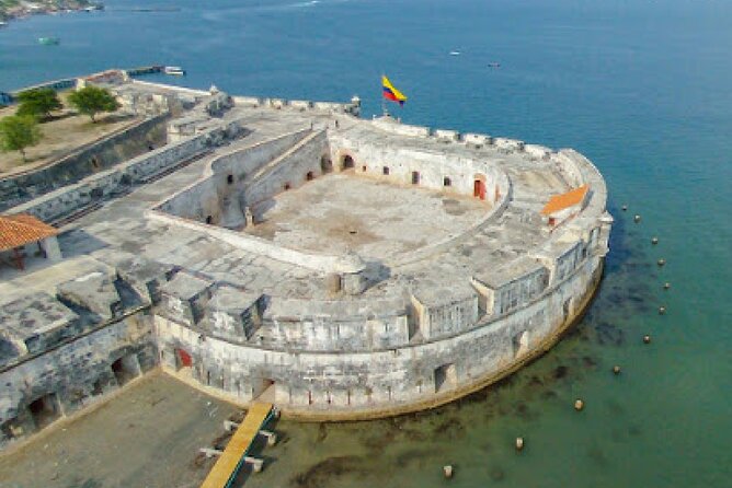 Adventure 5 Rosario Islands with Snorkel and plankton in Cartagena de indias - A 12-hour island day for $120
