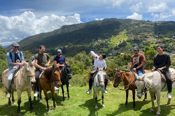 Adventure in the Andes Mountains - Two hours on calm mountain horses