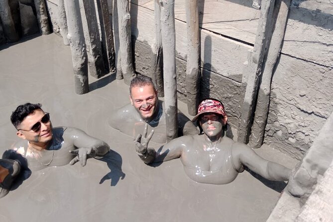 Adventure in Totumo Volcano - Key points before you book