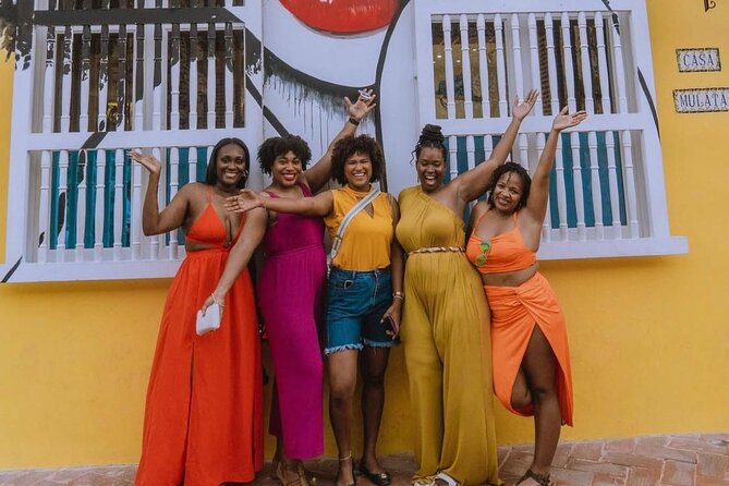 African History in Cartagena - Parque Centenario: a pause under the trees