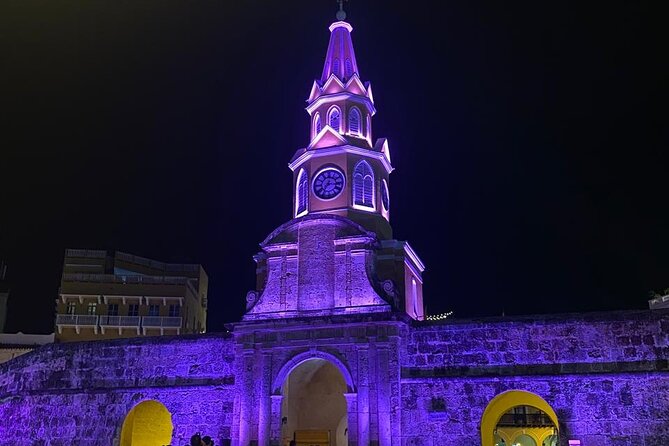 African History in Cartagena - Torre del Reloj: entering the walled city