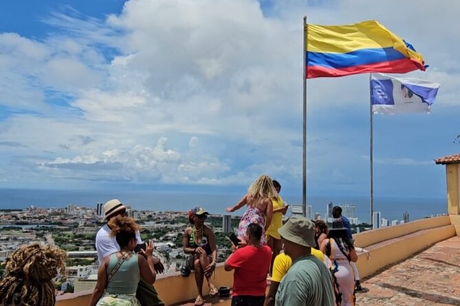All-inclusive Private Tour in Cartagena - The Walled City: thirty minutes in Cartagena’s colonial center