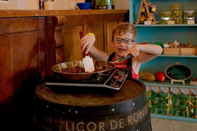 Amazing Colombian Chocolate and Cacao Workshop in Cartagena - Timing, clothing, and practical planning