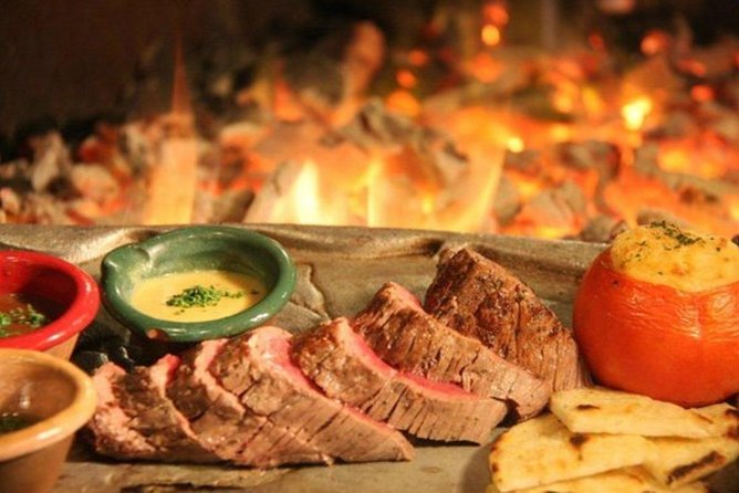 Andrés Carne de Res Chía: VIP Entry with Cover & Welcome Cocktail - Three Hours at the Restaurant