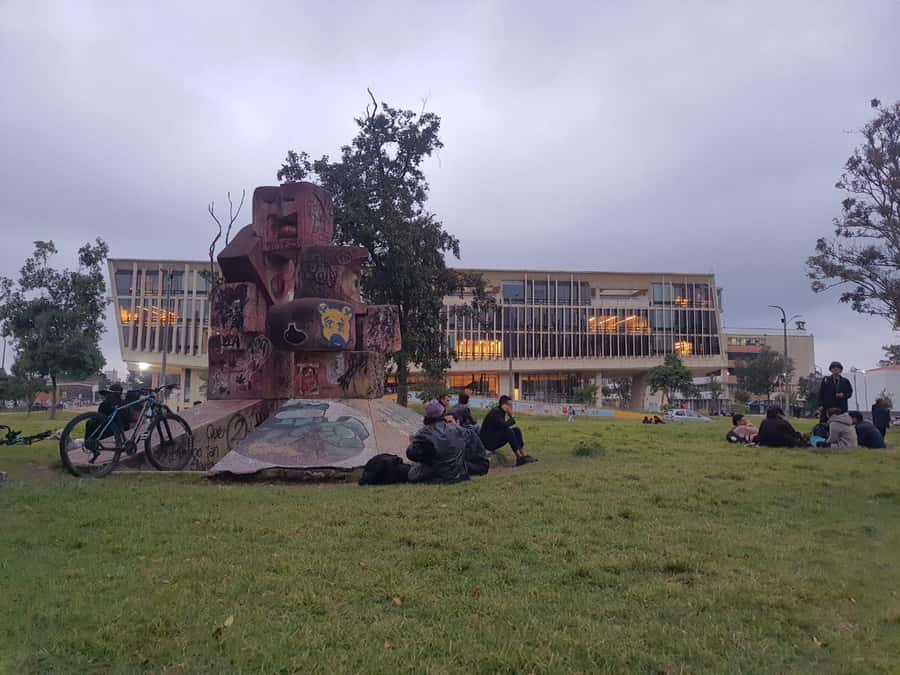 Anti-tour Bogotá - Who should book the Anti-tour