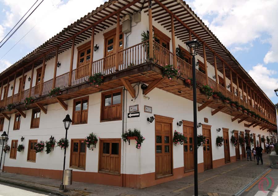 Antioquia’s Villages: El Retiro, La Ceja, and More - San Antonio de Pereira: lunch and the sweet finish