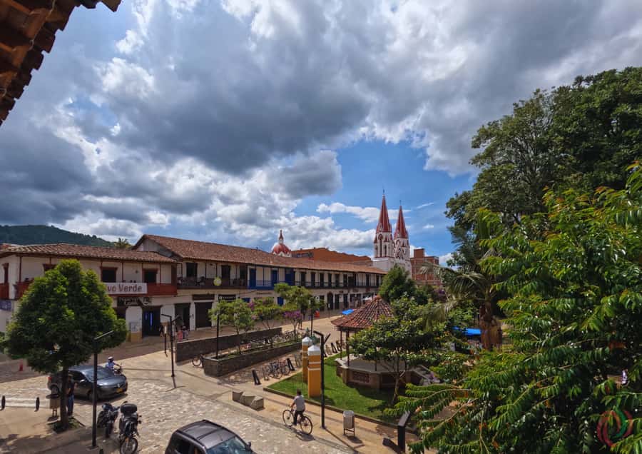 Antioquia’s Villages: El Retiro, La Ceja, and More - Transport, timing, and the real cost of the day