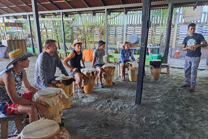 Artisanal Canoe Tour in the Mangrove with Afro-Caribbean Dance - Connecting the water with local fishing life
