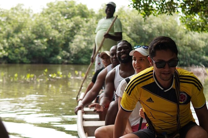 Artisanal Fishing of Crabs and Fish in Mangroves with Natives - Meeting Jeimy and her uncle