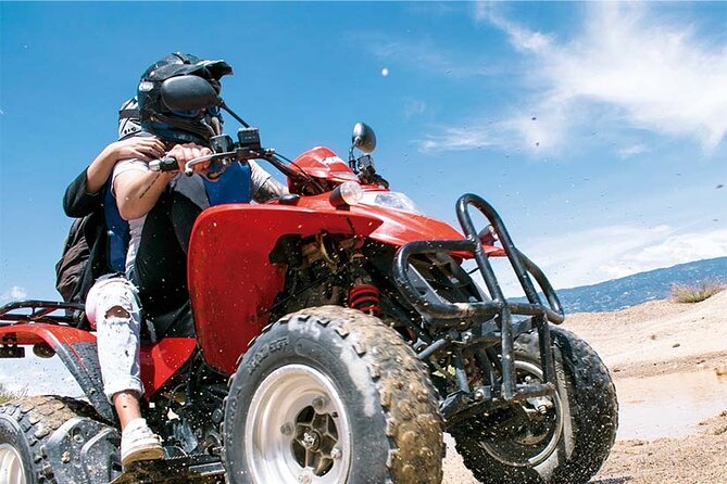 Aventura en Villa de Leyva: Experiencia privada de 2 días - ATVs and the colored pools at Pozos Azules
