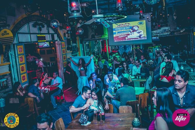 Bar Tour for Guys and Bachelor Parties - Starting in Centro, Cartagena