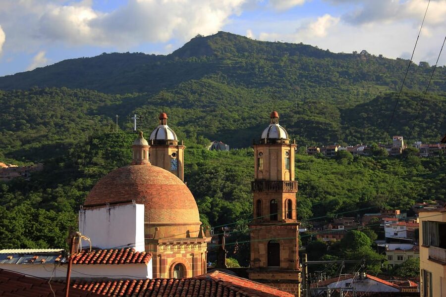 Barichara and San Gil Day Tour - The change of pace on the road to Barichara