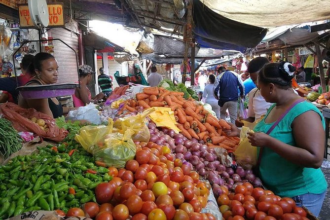 Bazurto Market and La Popa Convent Half Day City Tour - Why this Cartagena tour is different