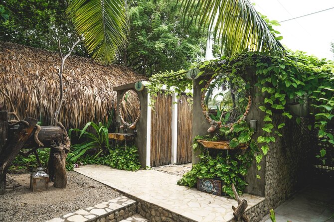 Beach front disconnection (yoga, meditation & massage included.) - Key points before you book