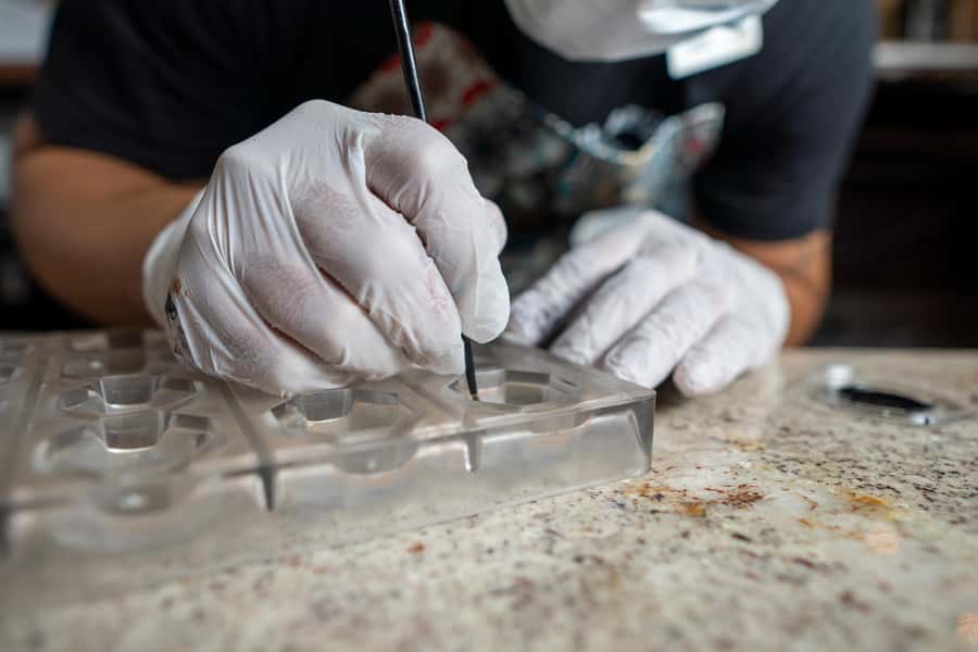 Bean to Bar: Cocoa and Chocolate Workshop - From Cacao Bean to Chocolate