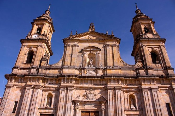 Bike Tour in Bogota Historical Sites and Fruit Market - Key points before you book
