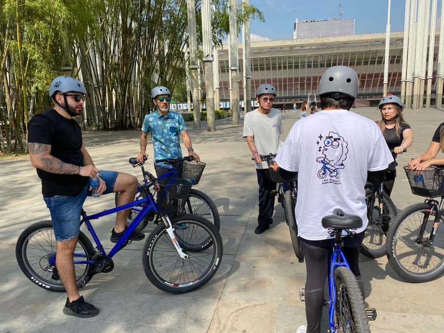 Bike Tour Medellin with Snacks and Local Beer - Starting near San Joaquin Church