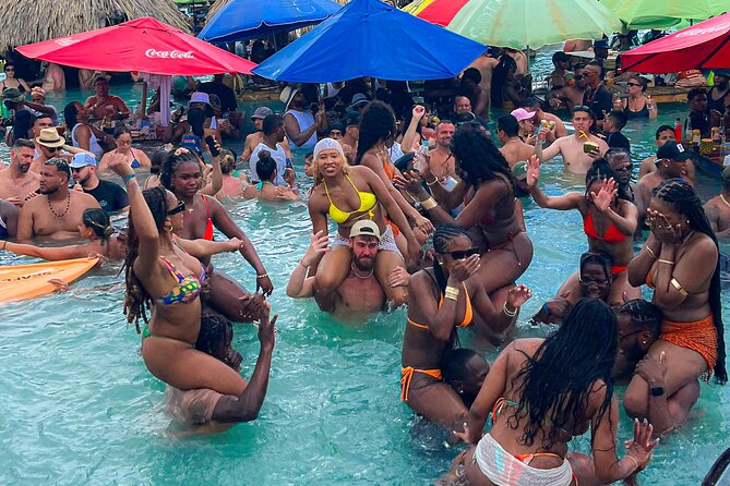 Boat Party on Cholón Island - Key points to know before you book
