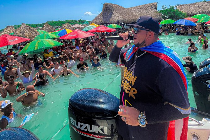 Boat Party on Cholón Island - Returning to Cartagena at 3:00 pm