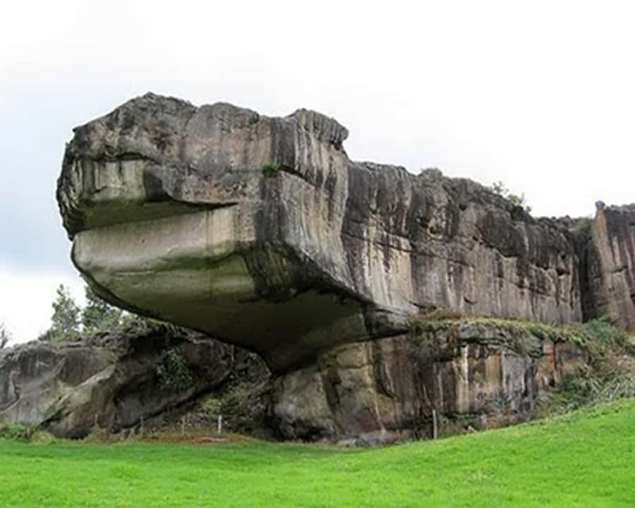 BOGOTA: Ancestral Exploration, Tour Facatativá, Piedras del Tunjo and Zipacón - Facatativá brings the route back to town life