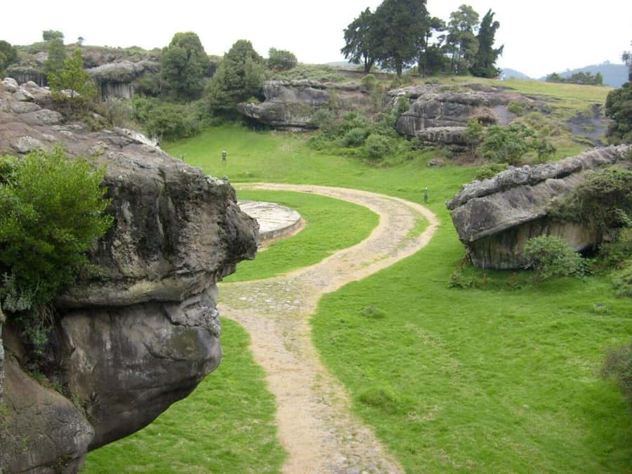 BOGOTA: Ancestral Exploration, Tour Facatativá, Piedras del Tunjo and Zipacón - Zipacón offers a quieter final stop