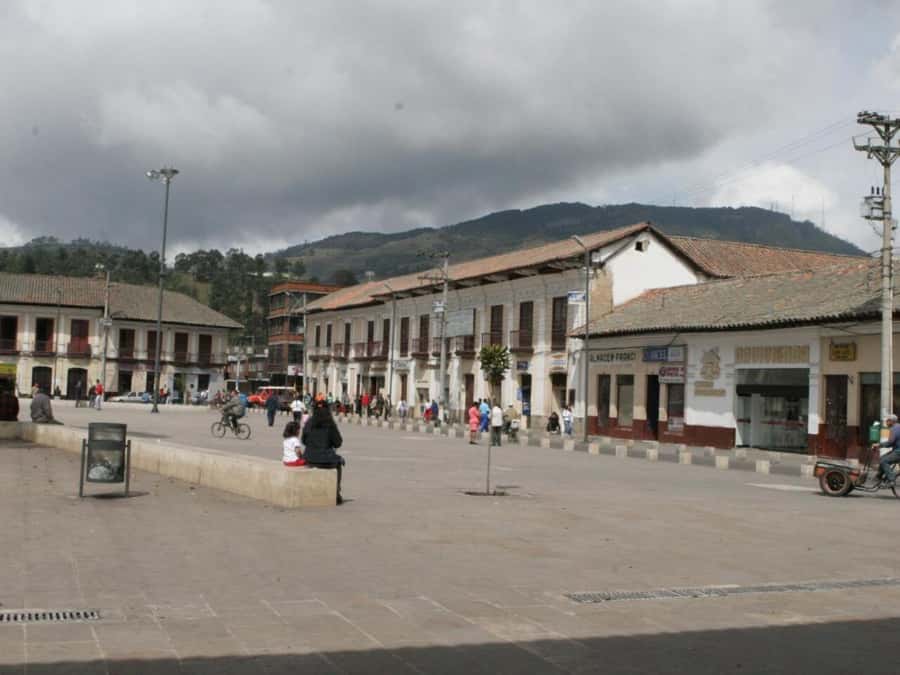 BOGOTA: Ancestral Exploration, Tour Facatativá, Piedras del Tunjo and Zipacón - Who will enjoy this experience most