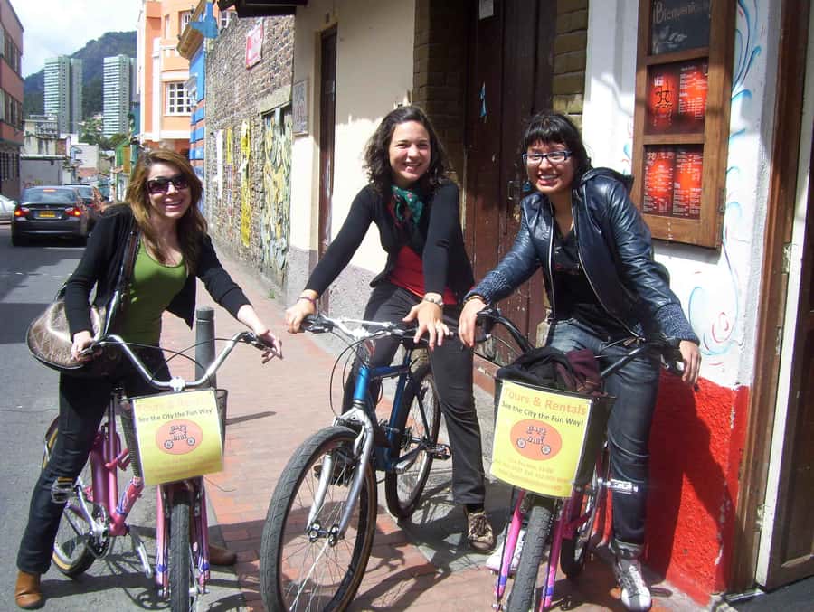 Bogota: Bicycle City Tour - Starting in La Candelaria and finding your rhythm
