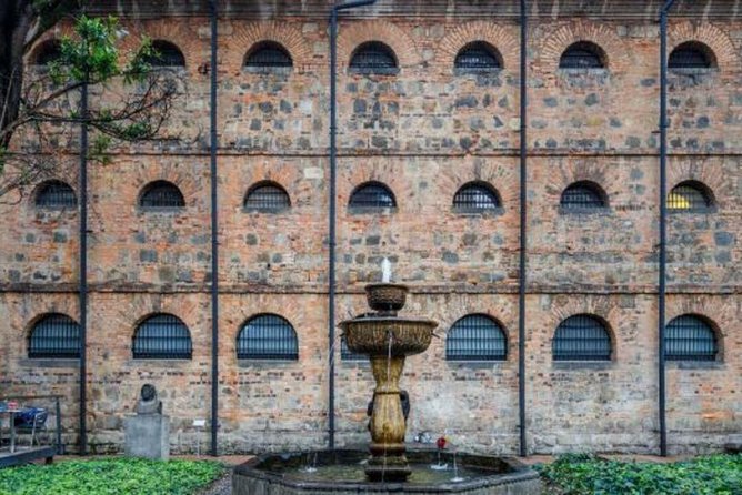 Bogotá City Tour: Hidden City - Guadalupe: legends above the capital
