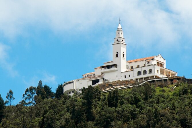 Bogota city tour private, flexible and exclusive, up to 6 travelers - Gold, emeralds, and Colombia before the Spanish arrived