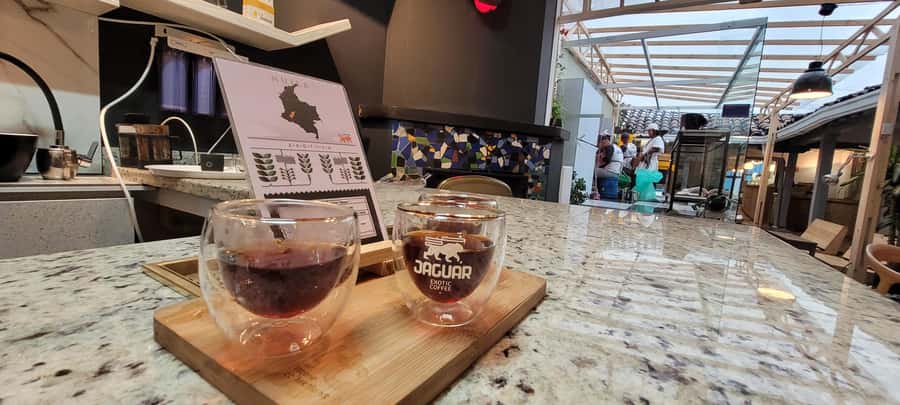 Bogota: Coffee Tasting, Roasting, Filtration & Espresso Tour - Tasting Colombian varieties and coffee processes