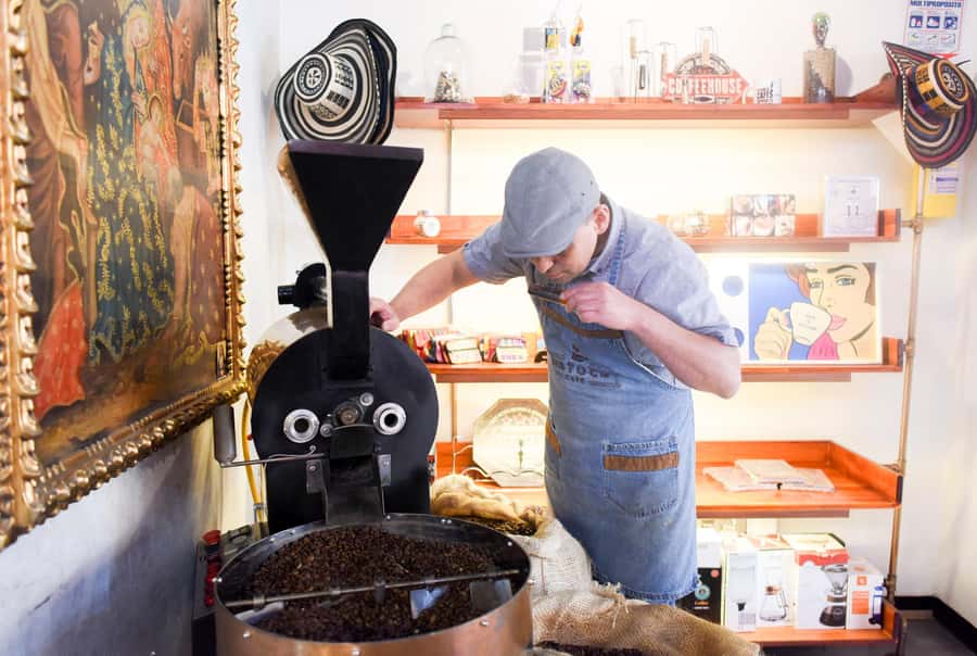 Bogota: Colombian Coffee Tasting - Brewing your own final cup