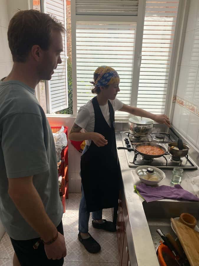 Bogotá: Colombian Cooking Class with Market Visit - From market stalls to neighborhood shops
