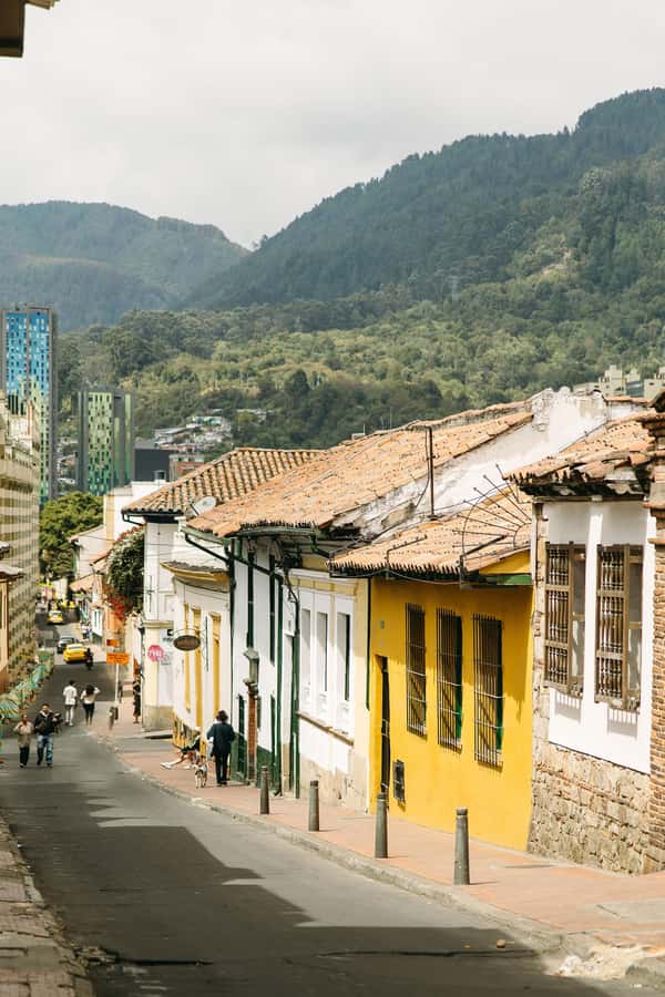 Bogotá: Express Tour with Private Guide and Transportation - Why this short Bogotá tour works