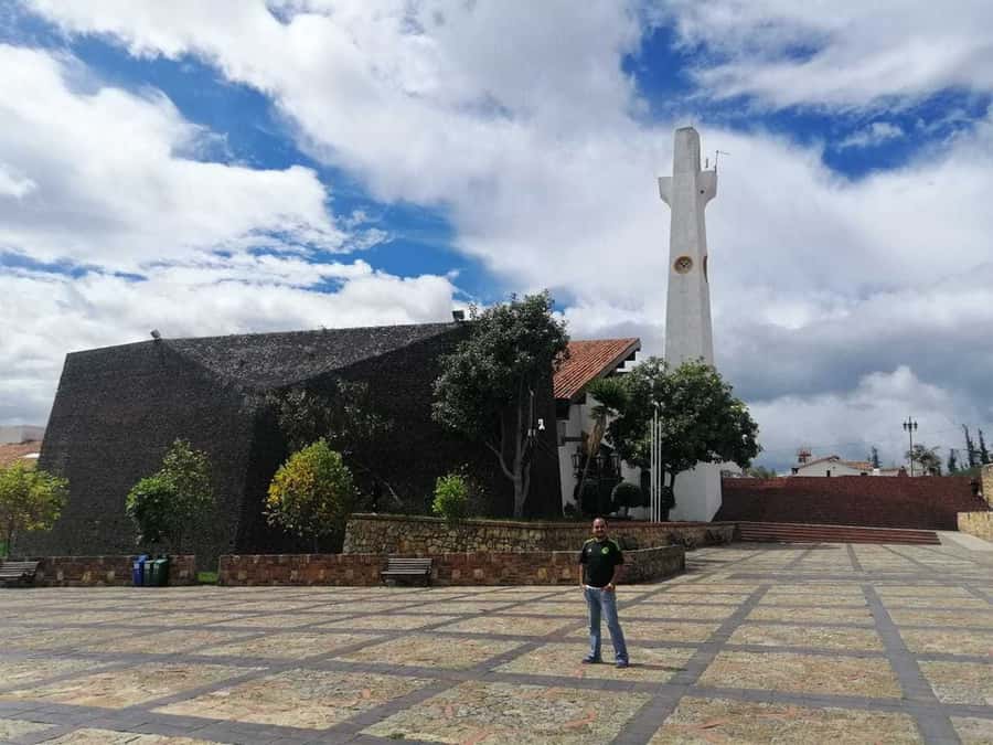Bogota: Guatavita and Salt Cathedral Daily Group Tour - Key points to know before booking