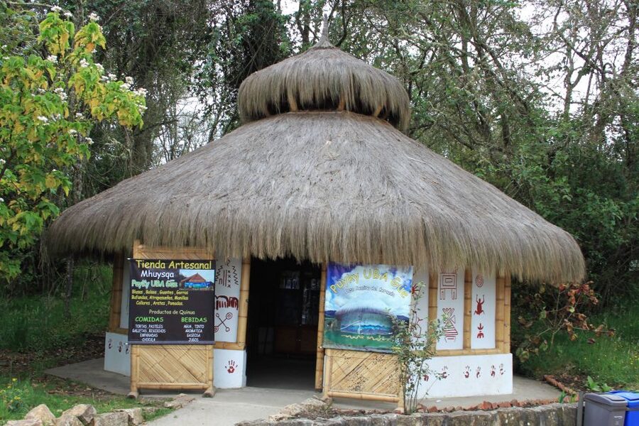Bogotà: Guatavita Lake and Nemocón Salt Mines Tour - Who should book this experience?