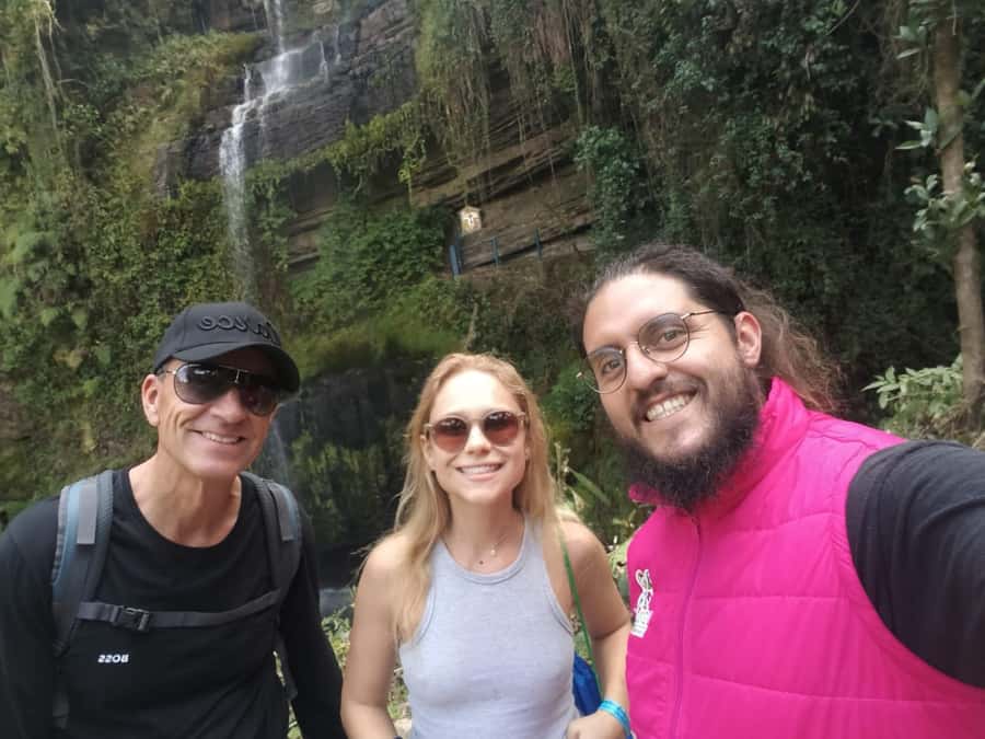 Bogota: La Chorrera Waterfall Guided Hike and Guadalupe Hill - From Bogotá’s streets to Guadalupe Hill
